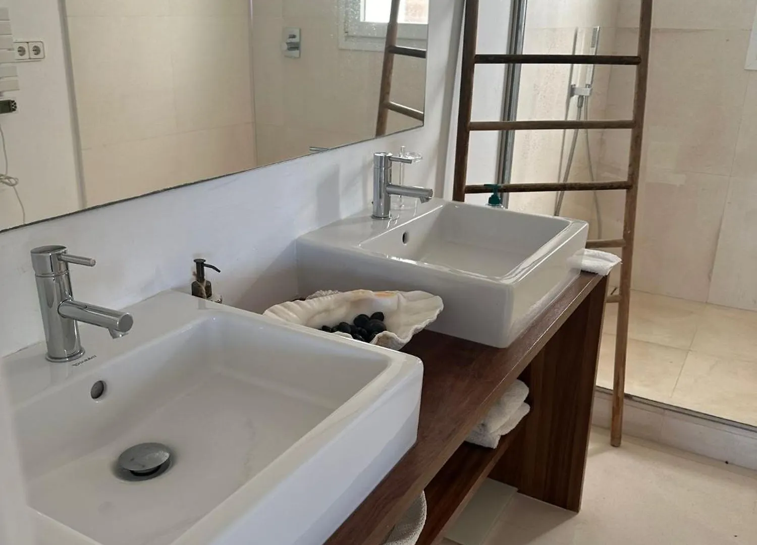 Villa De Lujo En Ibiza Roca Llisa Apartment